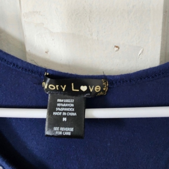 Womens long sleeve ivory love top size medium - Picture 3 of 3